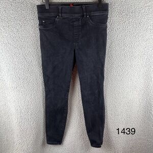Spanx Women’s Size Medium Faded Black Pull-on Skinny‎ Jeans Elastic Waist